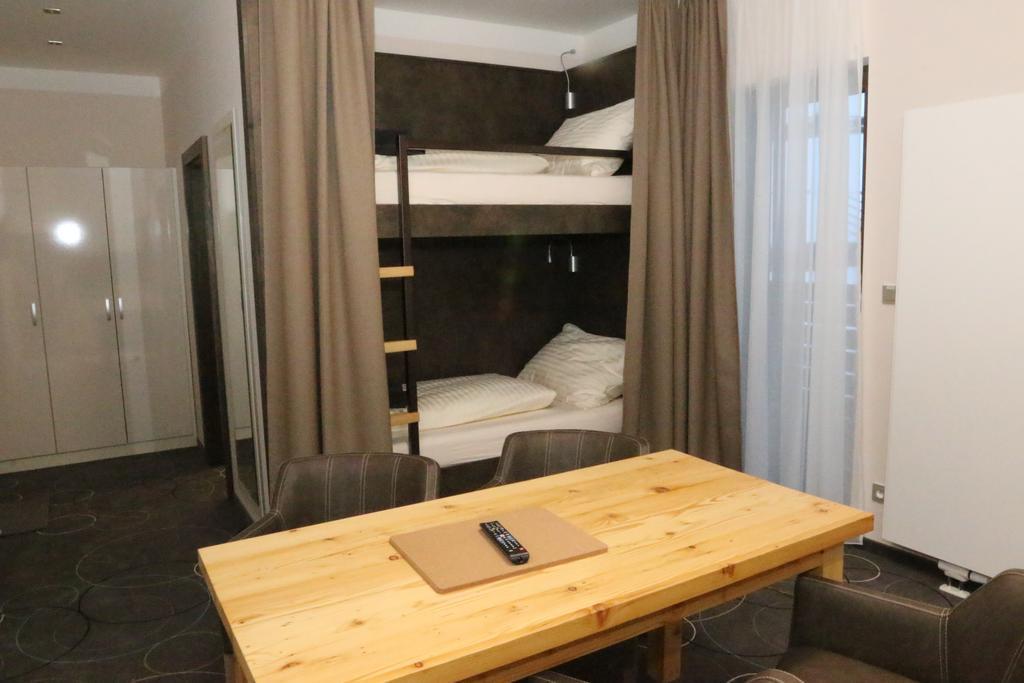 Apartment Hotel Orion أبيرتامي المظهر الخارجي الصورة