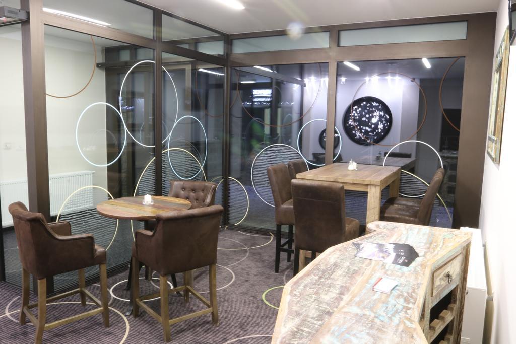 Apartment Hotel Orion أبيرتامي المظهر الخارجي الصورة