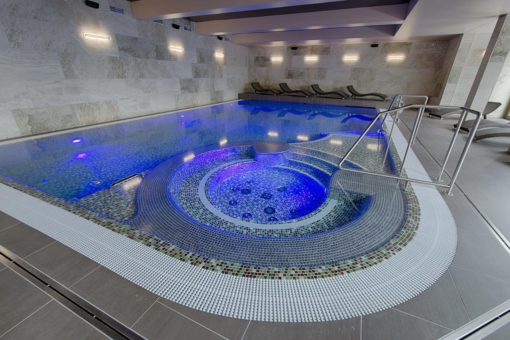 Apartment Hotel Orion أبيرتامي المظهر الخارجي الصورة